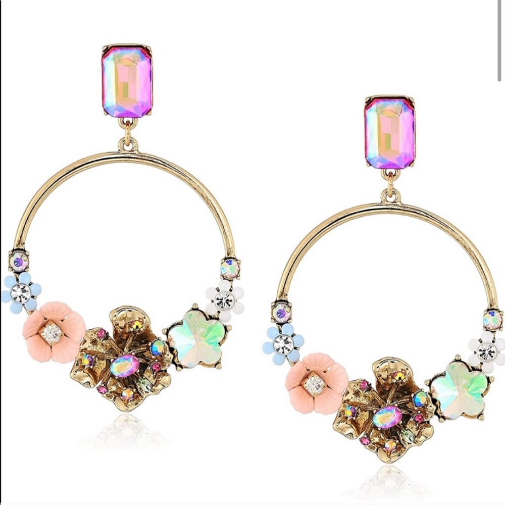 BETSEY JOHNSON FLOWER HOOP EARRINGS